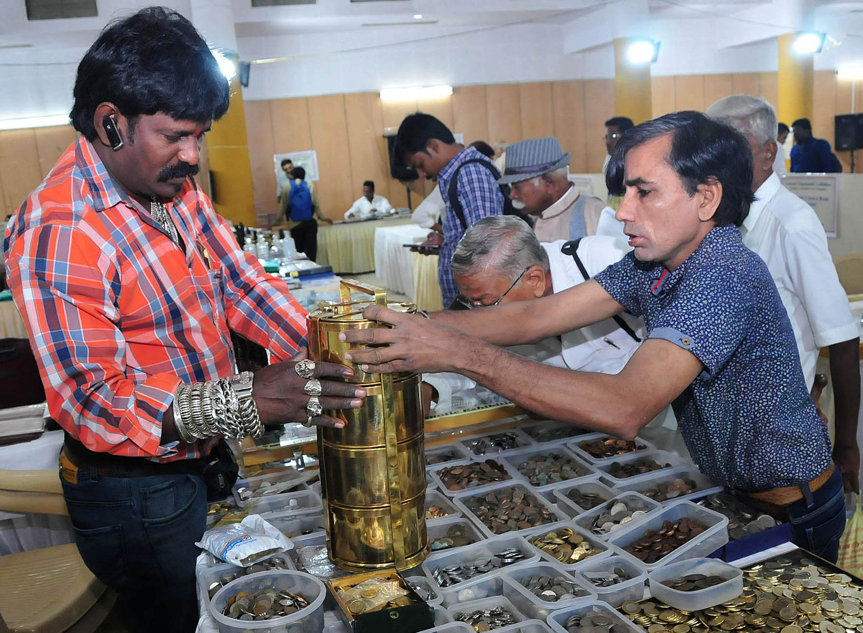 ಬೆಂಗಳೂರು: ಇತಿಹಾಸ ದಾಖಲಿಸುವ ಹಳೆ ನಾಣ್ಯ, ನೋಟು ಪ್ರದರ್ಶನ